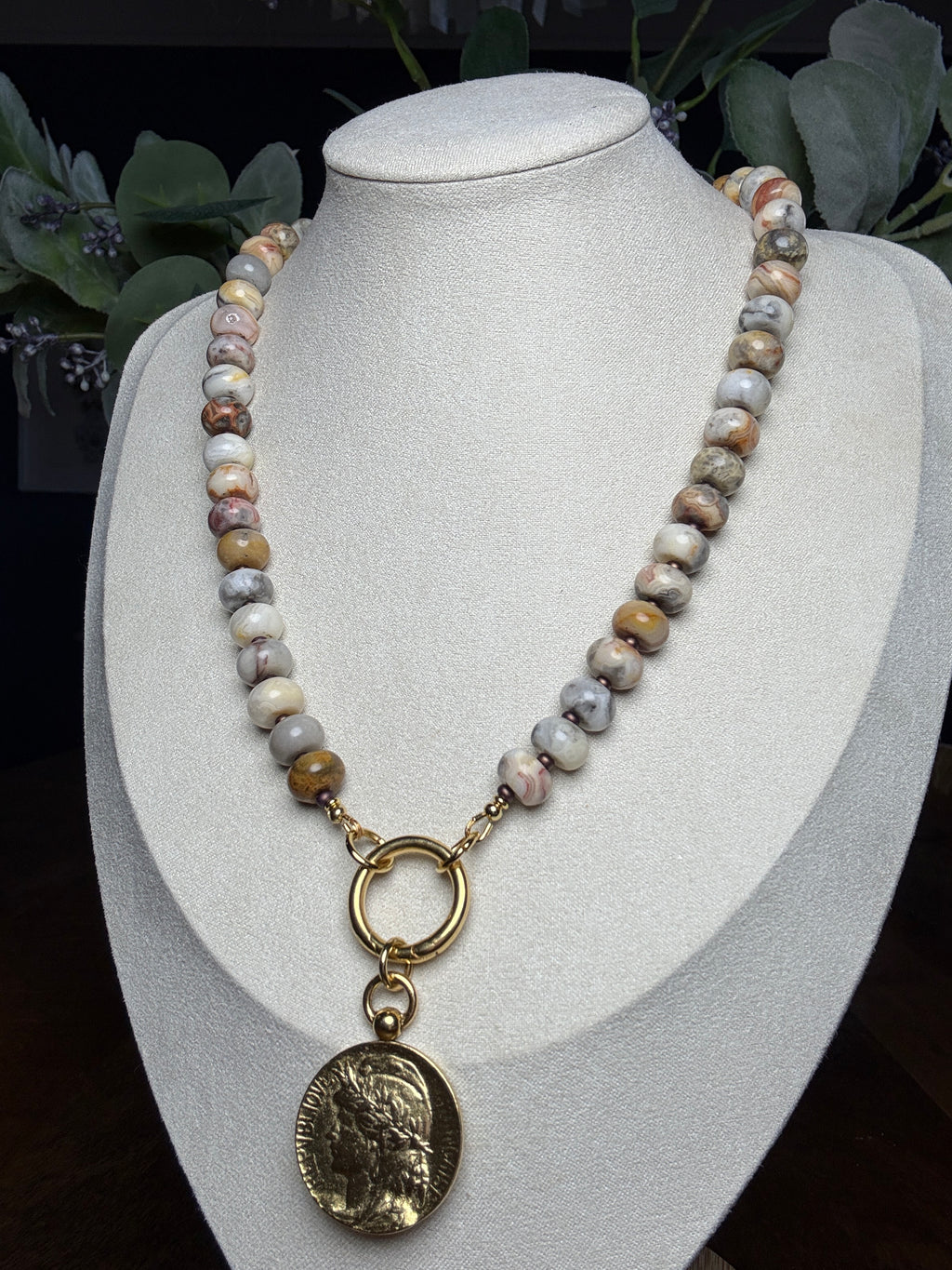 Crazy Marianne Necklace