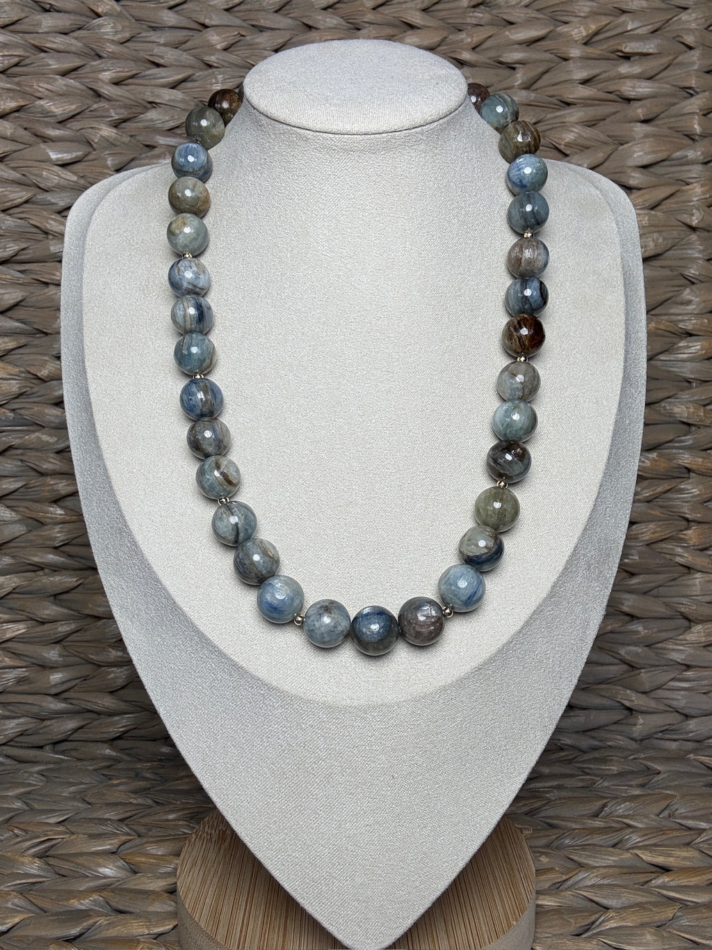 Equestrian Queen Necklace