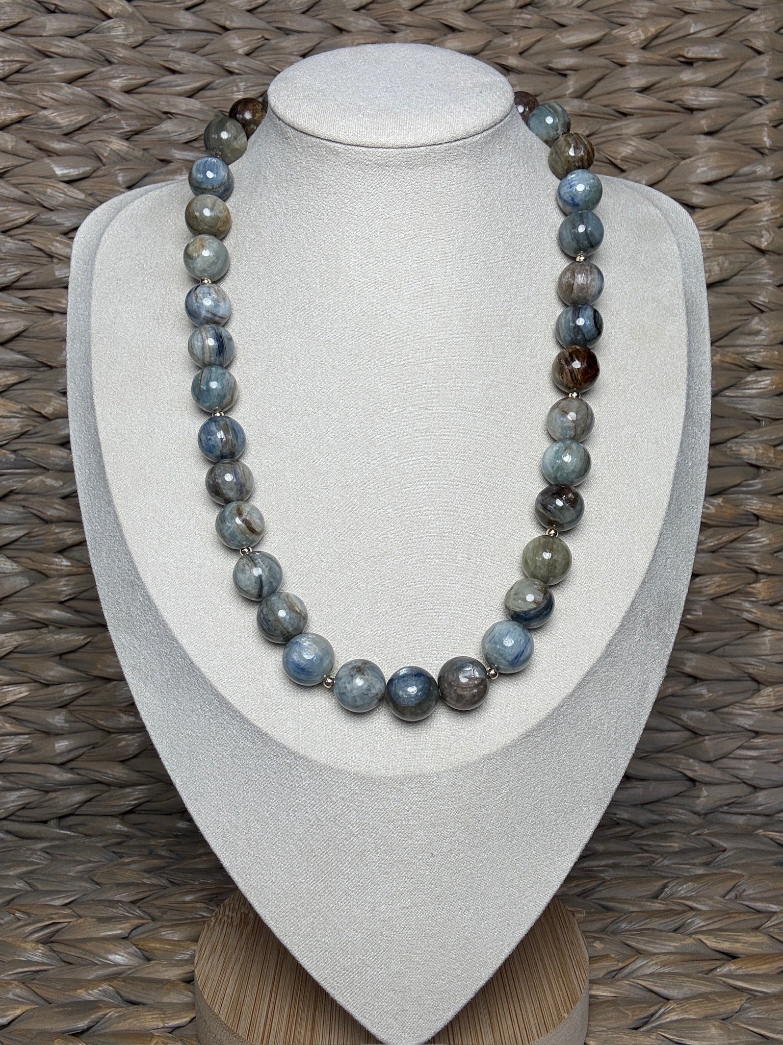 Equestrian Queen Necklace
