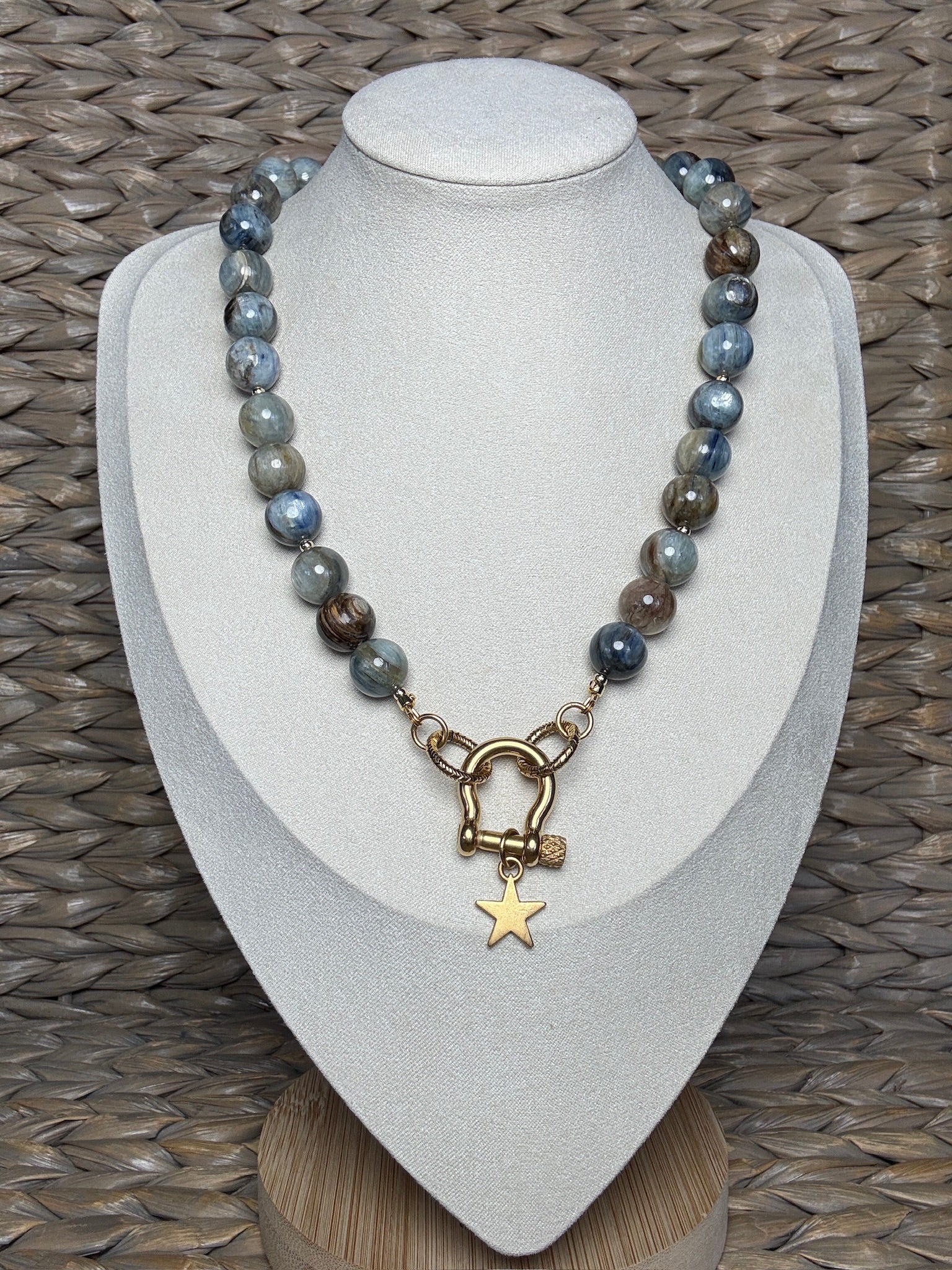 Equestrian Queen Necklace