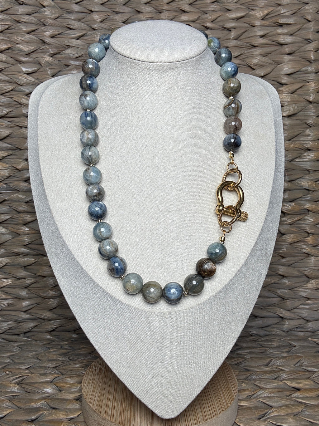 Equestrian Queen Necklace