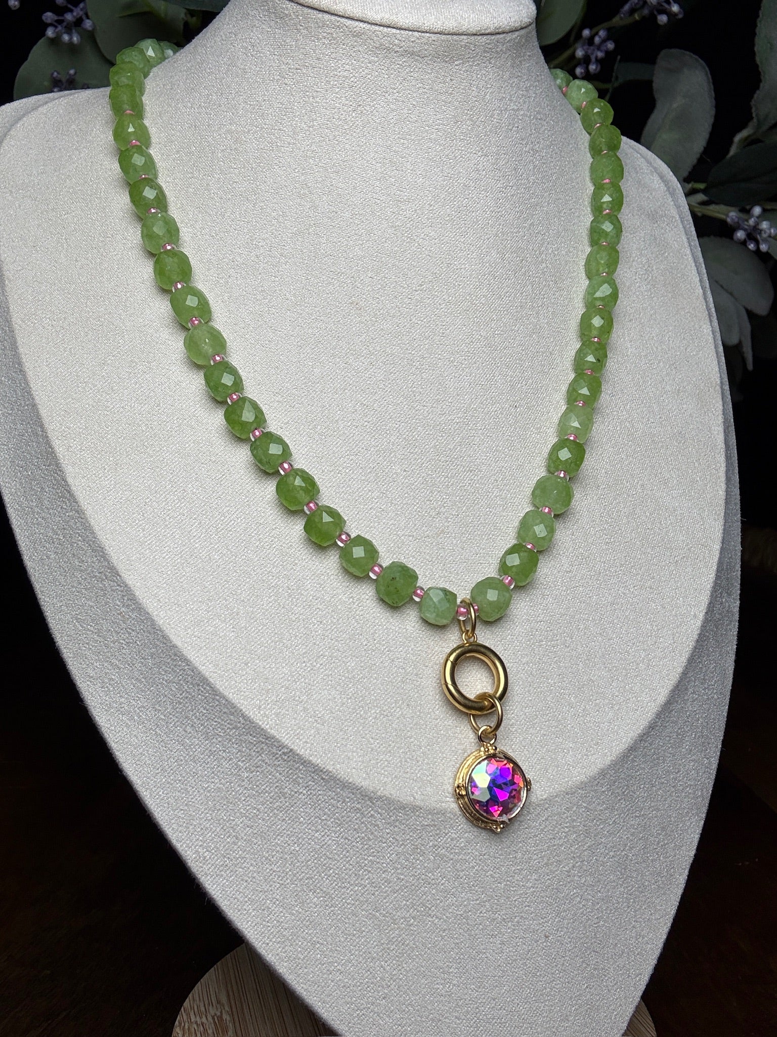 Glow with Envy Necklace