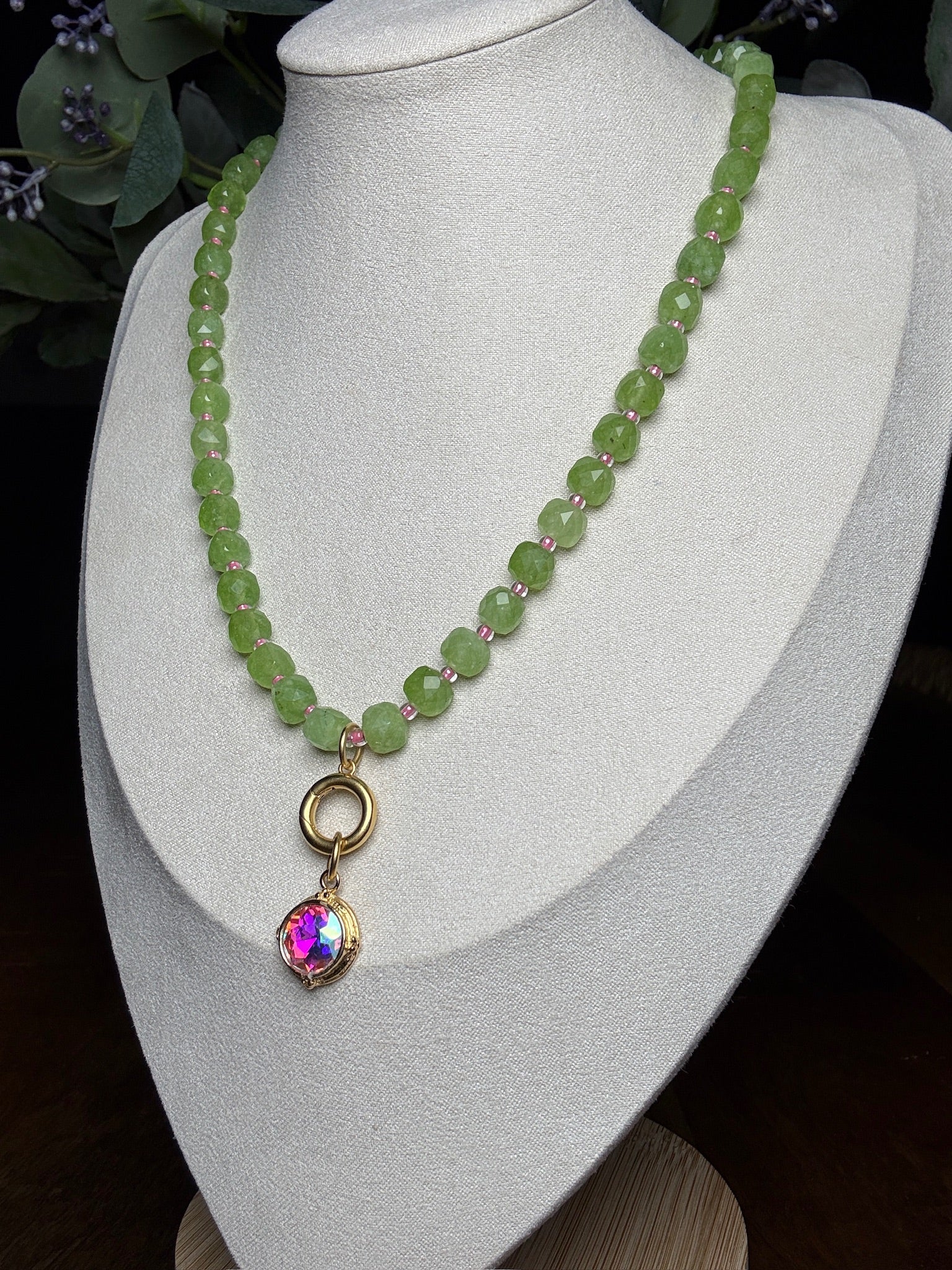 Glow with Envy Necklace