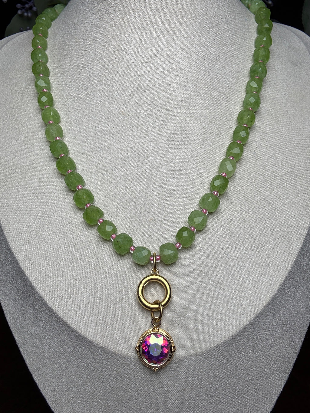 Glow with Envy Necklace