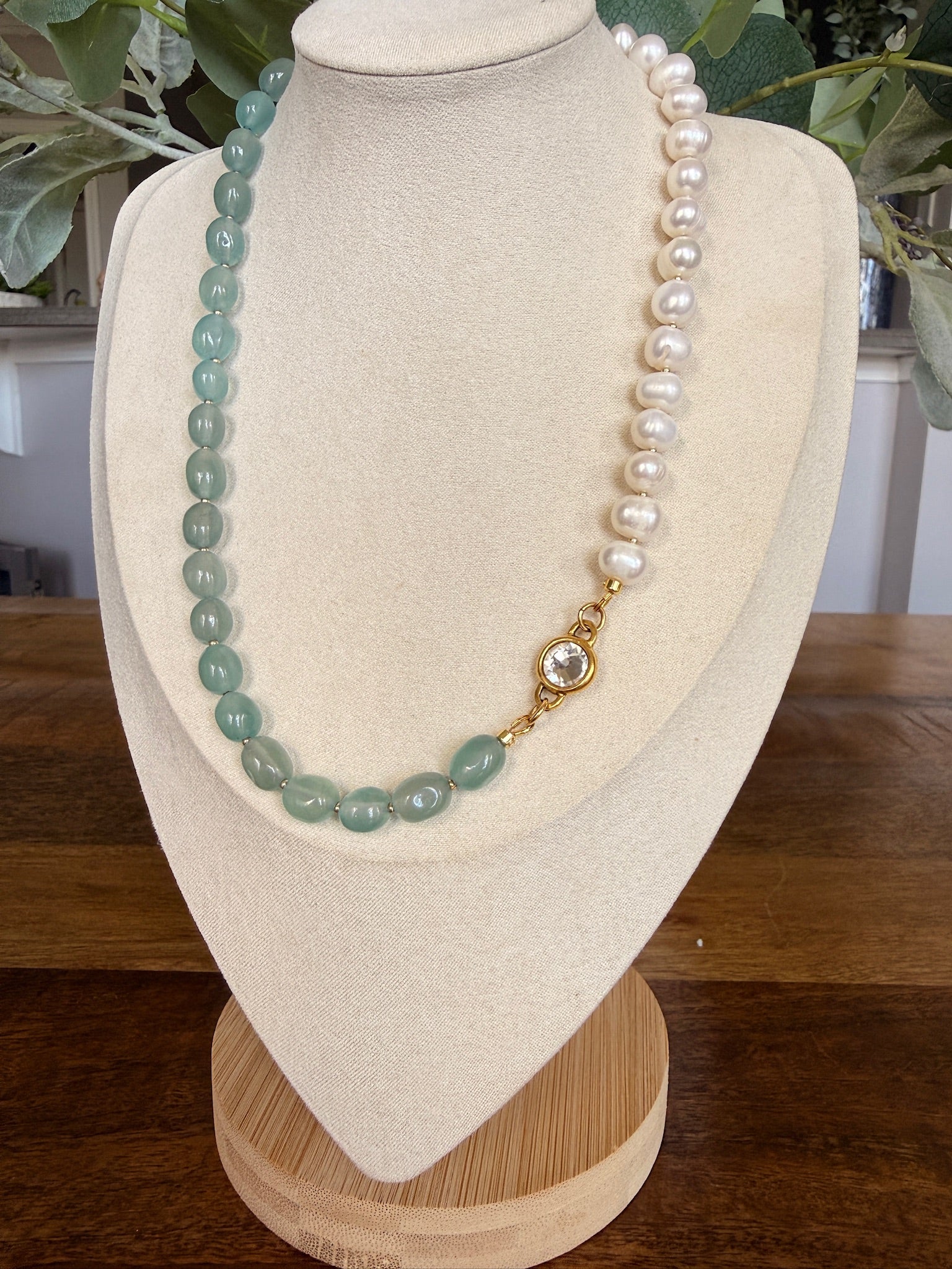 Royal Tide Pearl Necklace
