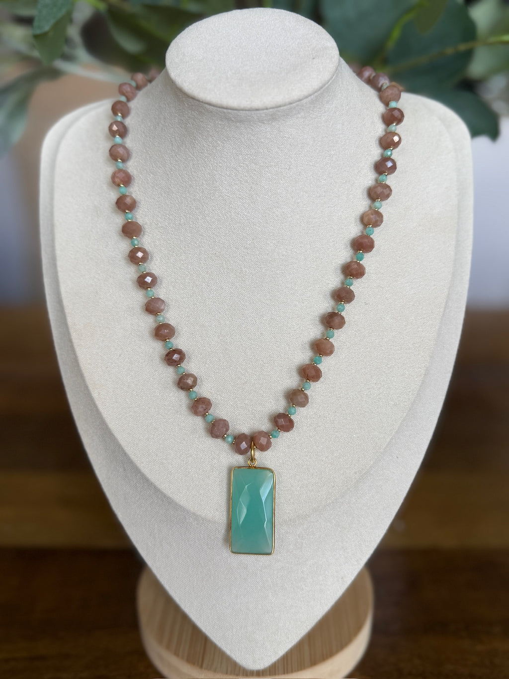 Peach Sands Necklace