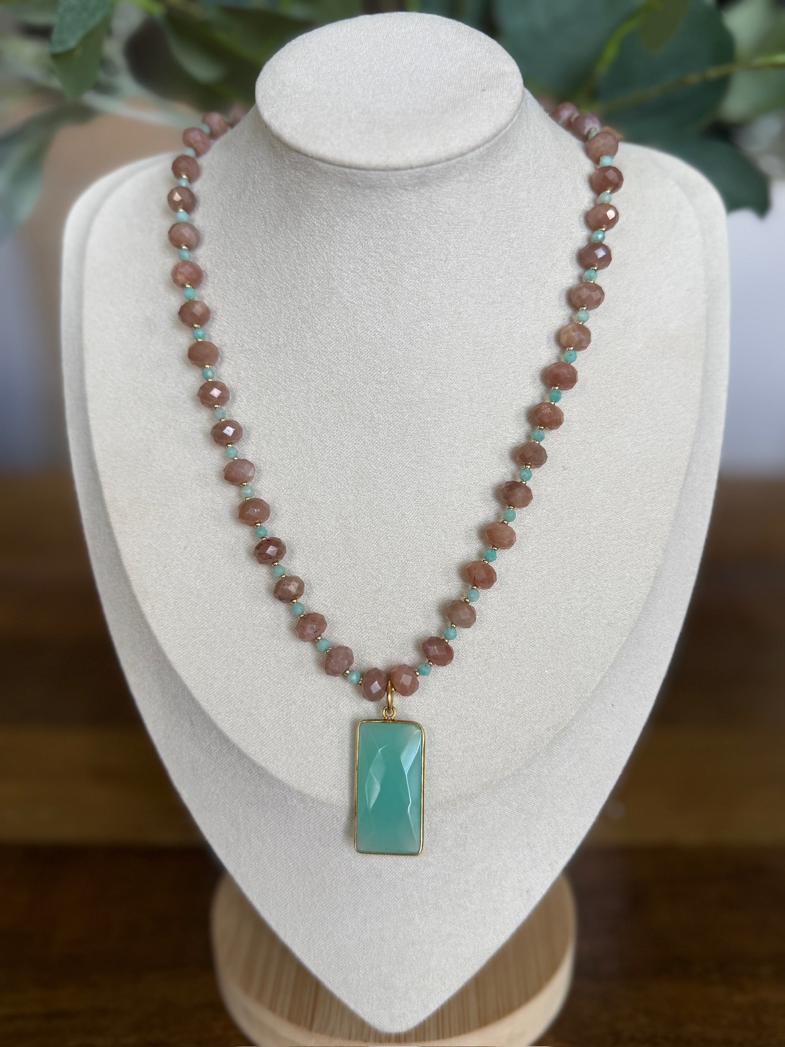 Peach Sands Necklace