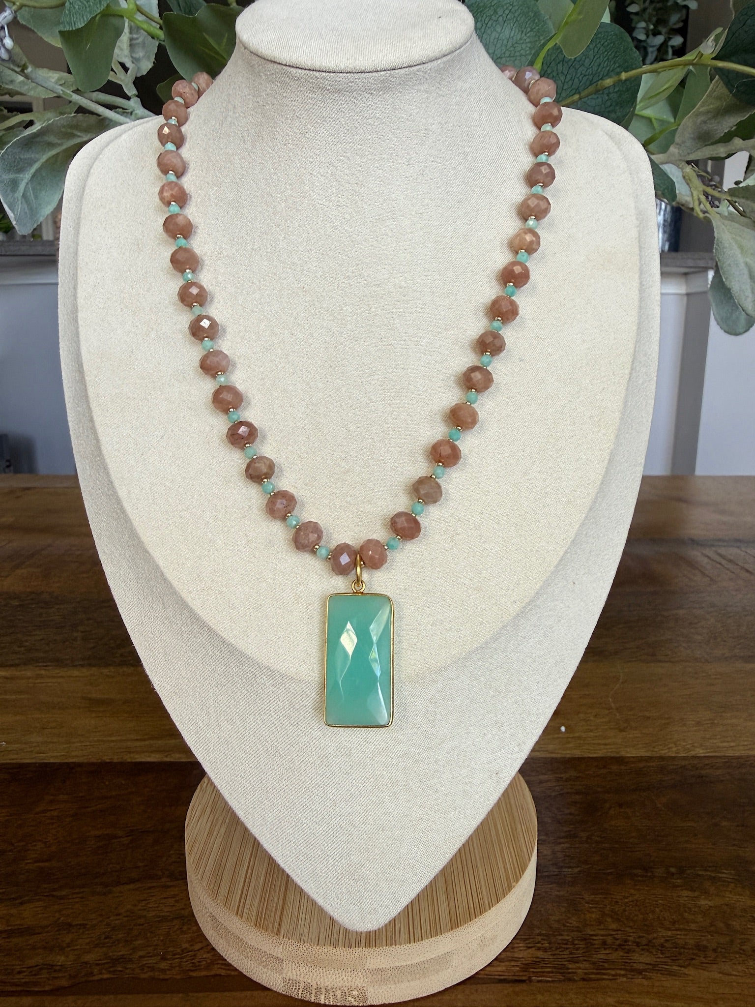 Peach Sands Necklace