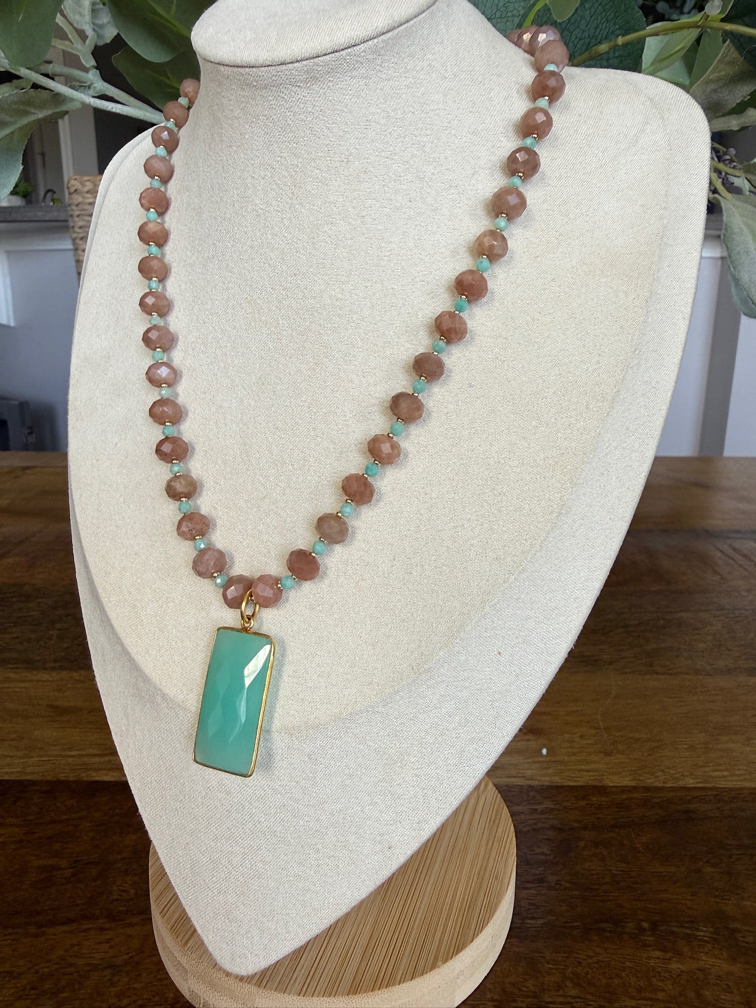 Peach Sands Necklace