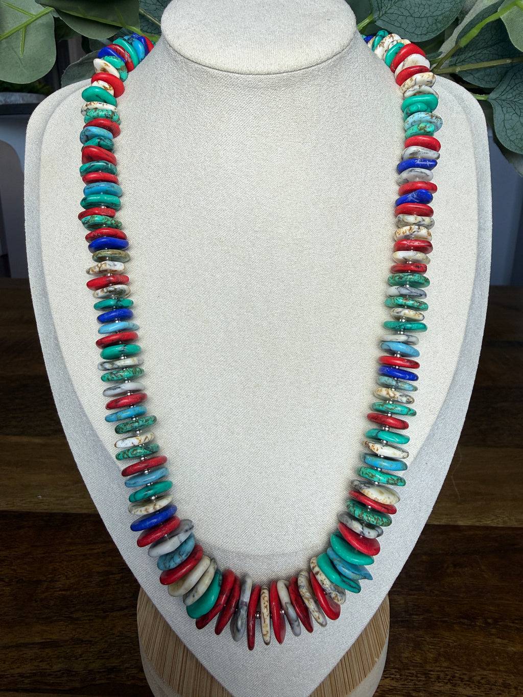 Club Tropicana Necklace