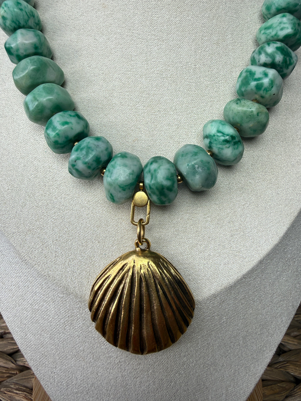 Tidal Moss Necklace