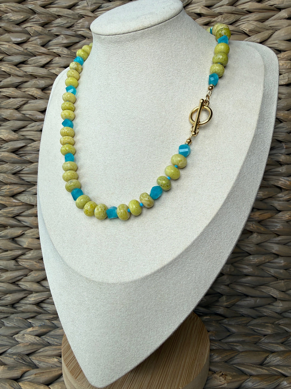 Zesty Teal Necklace