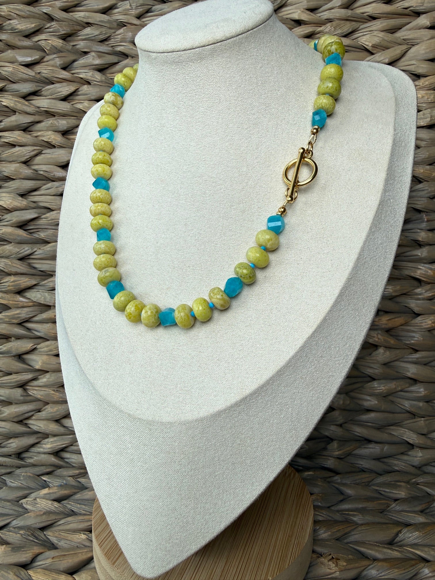 Zesty Teal Necklace