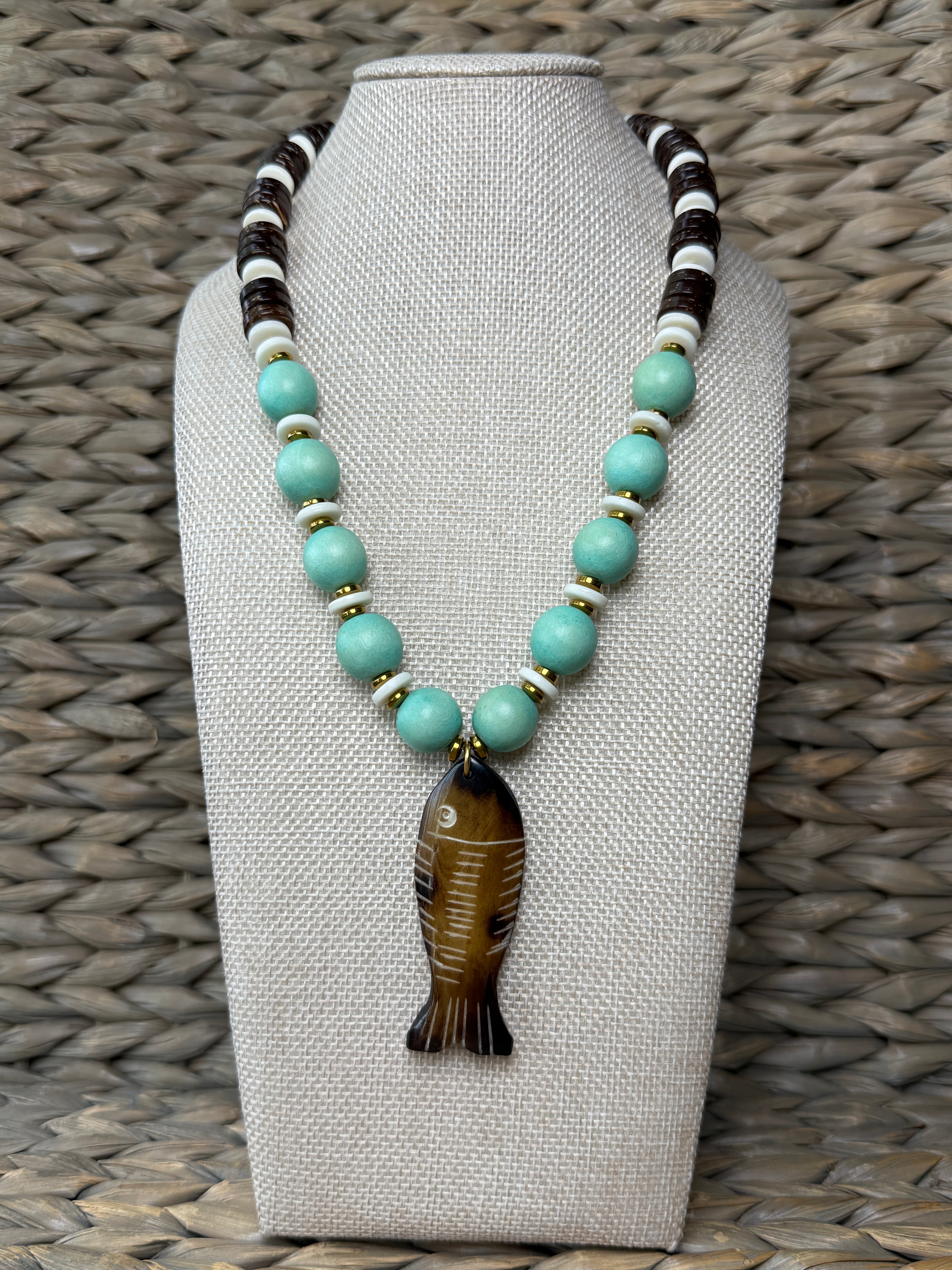 Seafoam Seas Necklace