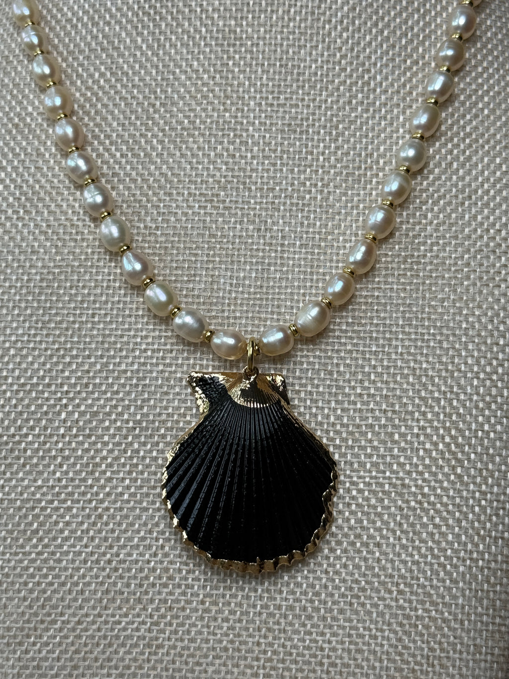 The Ocean Noir Necklace