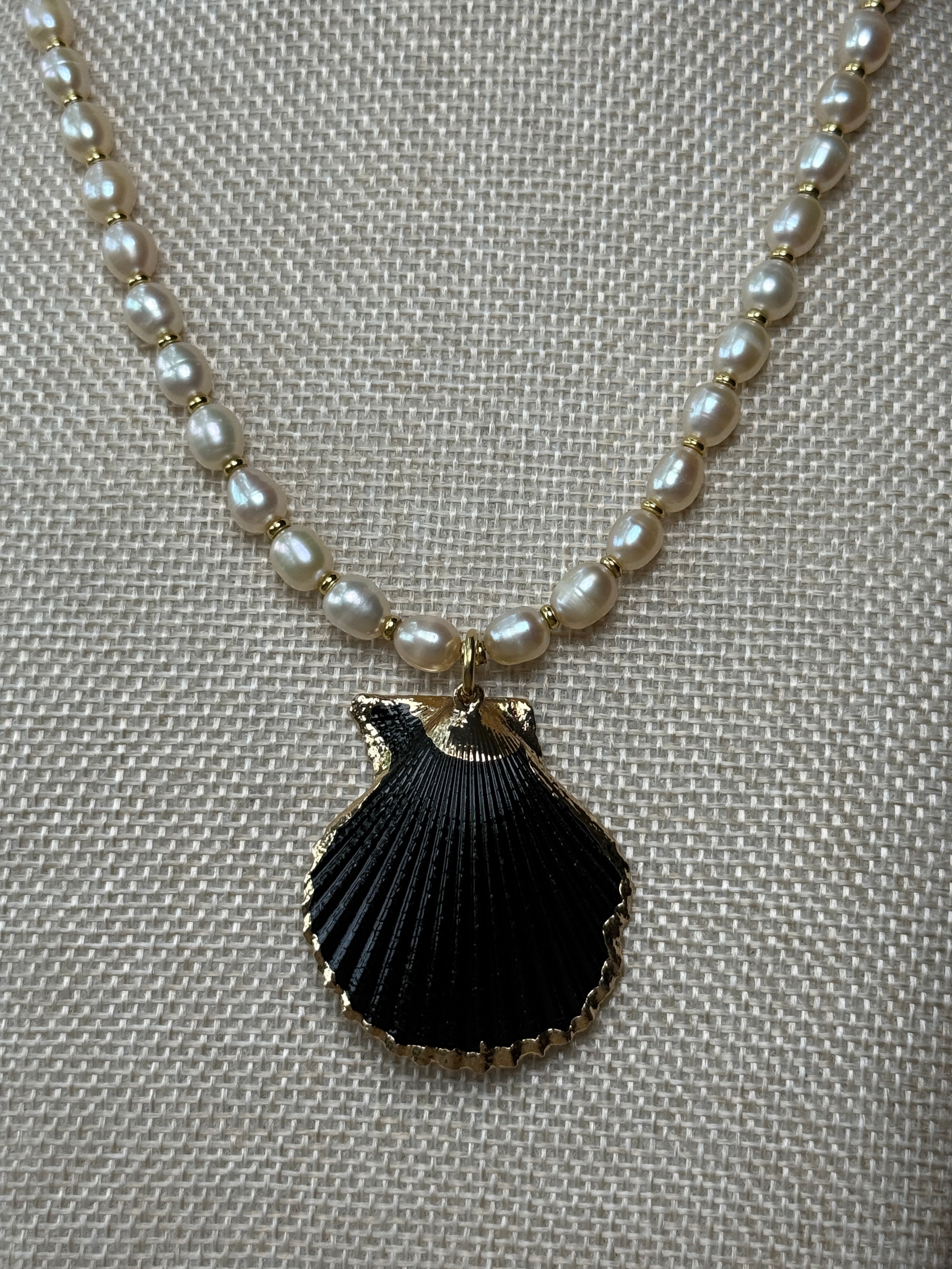 The Ocean Noir Necklace