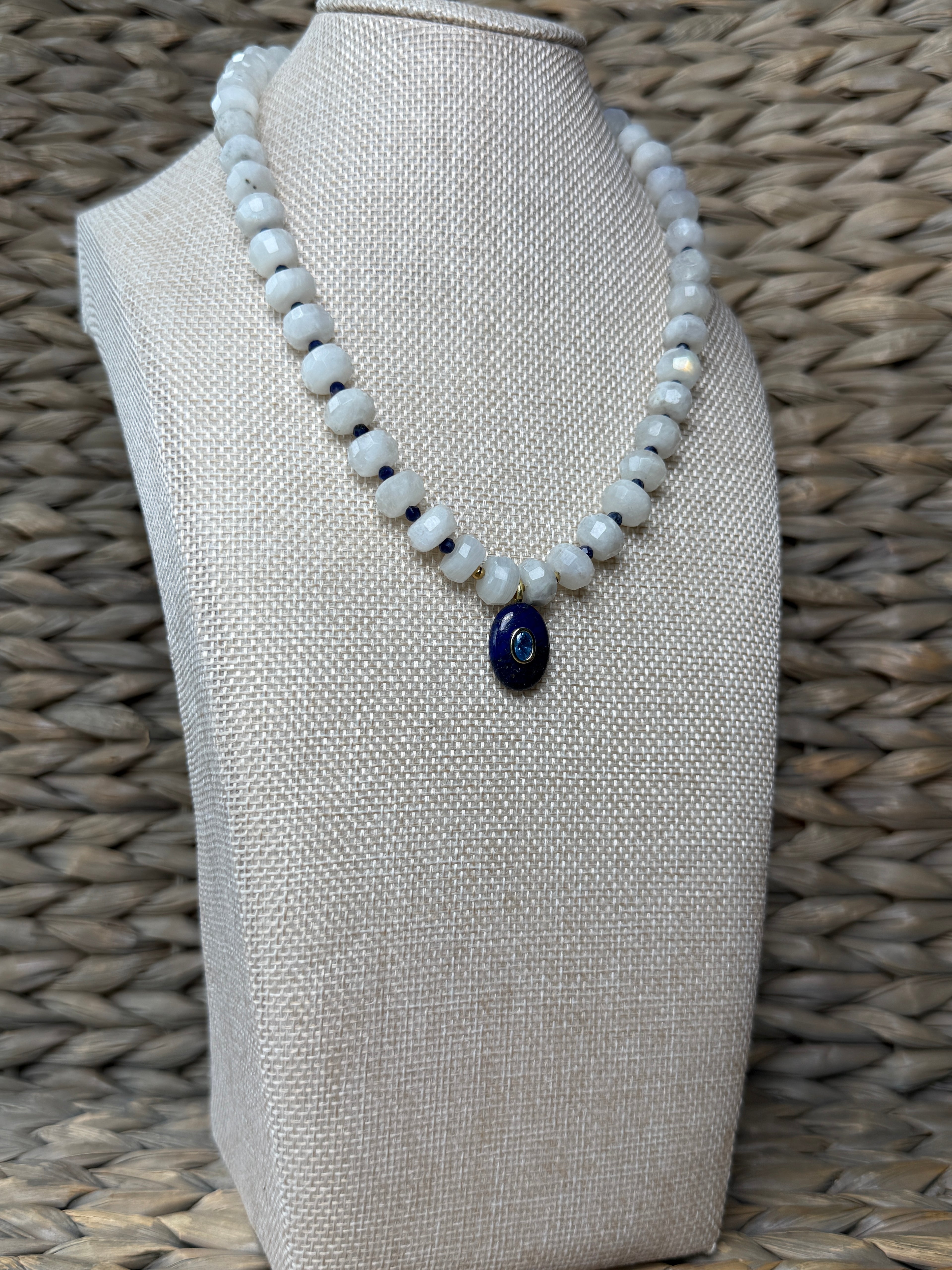 White Moonlight Necklace
