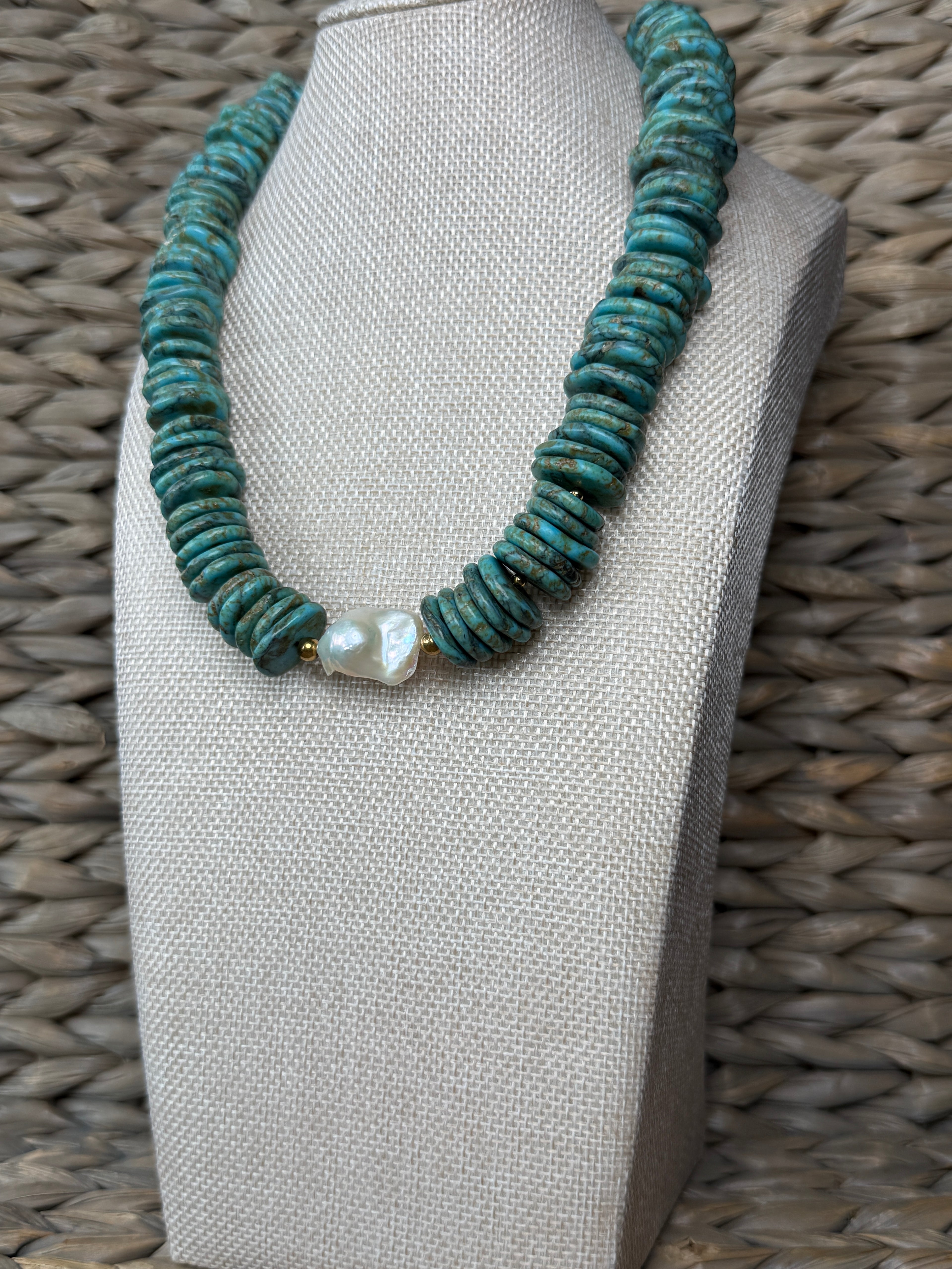 Laguna Pearl Necklace