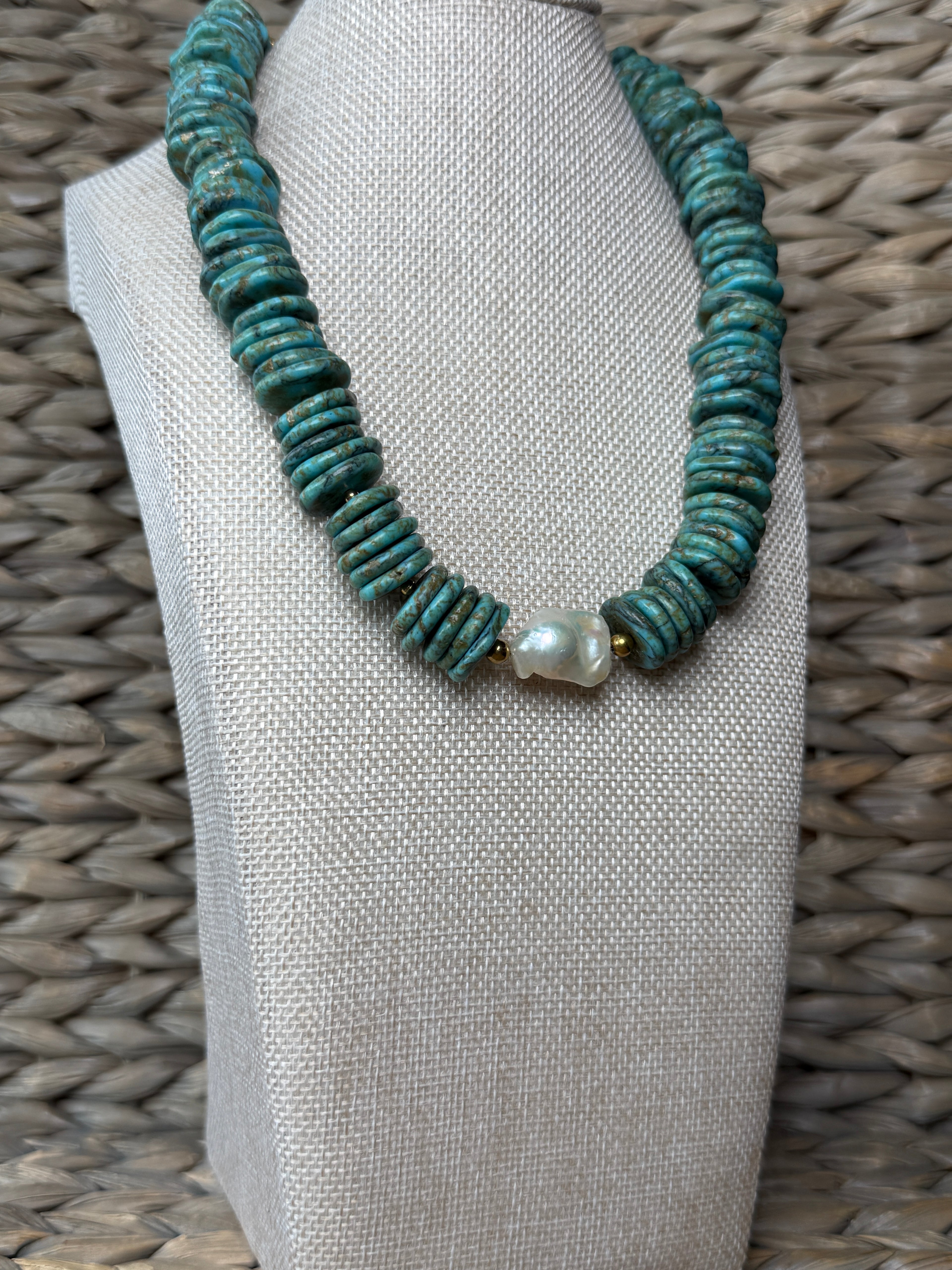 Laguna Pearl Necklace